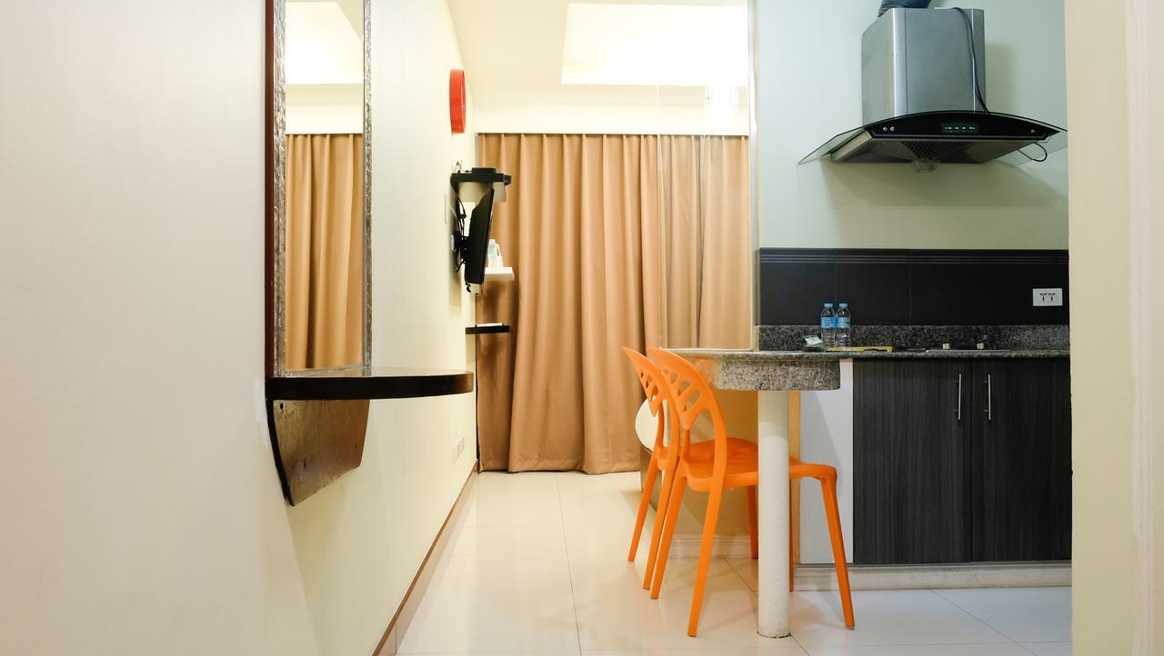 מנילה Zen Rooms Malate Robinsons מראה חיצוני תמונה