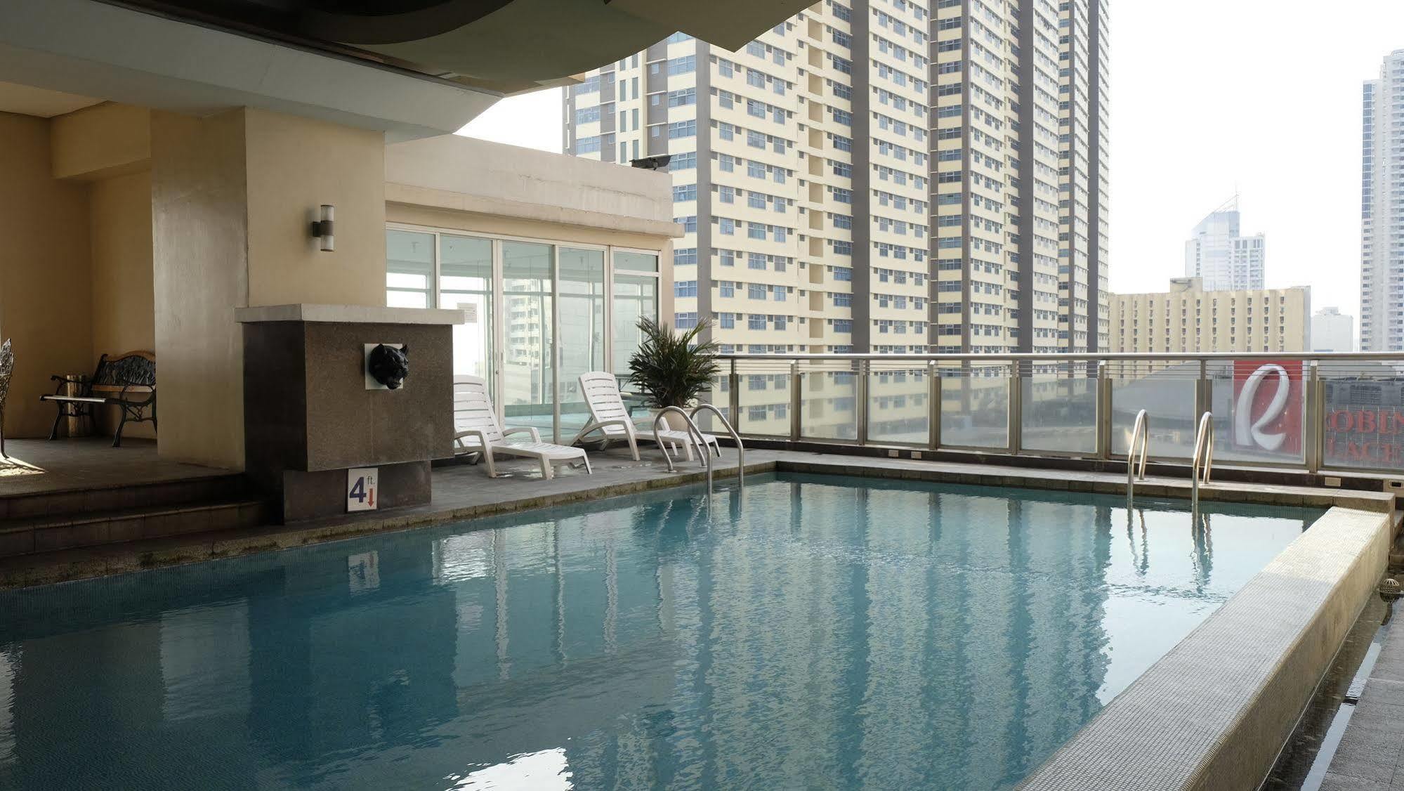 מנילה Zen Rooms Malate Robinsons מראה חיצוני תמונה